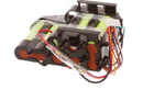 Batería Bosch 12038040 Flexxo, detalle del fusible y los conectores
